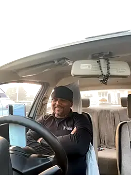 Dick_6inches_Delhi on StripChat