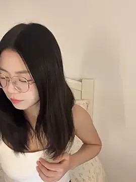 Ella-A9 on StripChat 