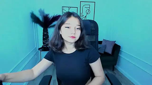 ElliVensda on StripChat 