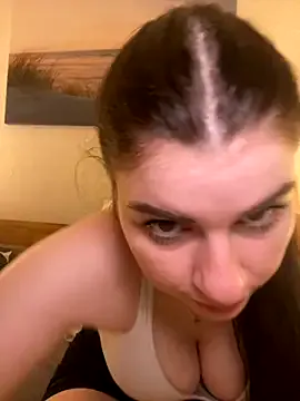 EllyNora on StripChat 