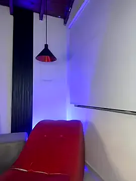 elolotero on StripChat 