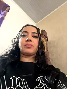 EmmyEvans1 on StripChat 