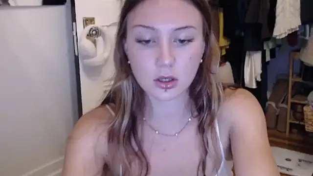 fern4ever on StripChat