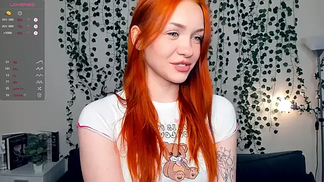 Foxy_blush — lick finger ^^