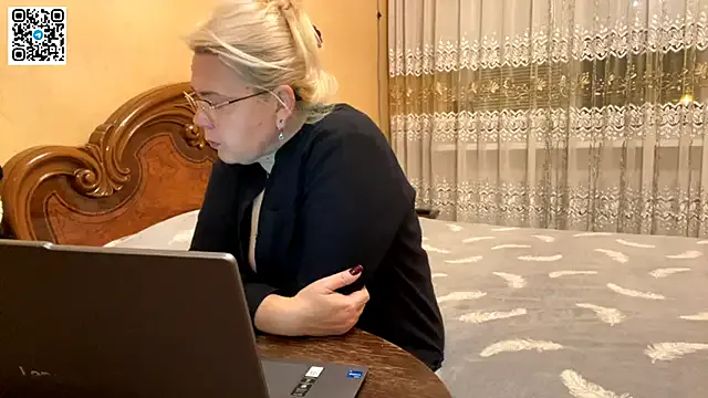 Galatea_2025 on StripChat 