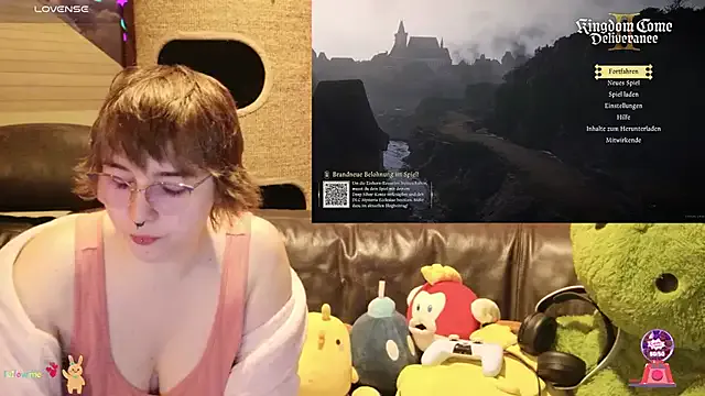 GamerGirl_Eve — LT gets 2 Videos Show Anus/Pussy 5min