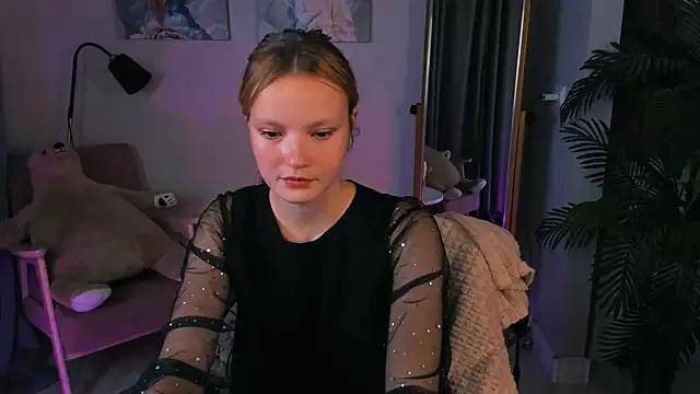 Ginger_Emma on StripChat 
