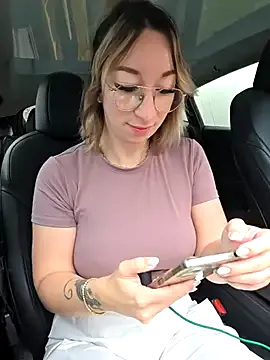 Giuliana_baby — CHOISI TON ACTIOn 