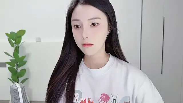 HaagenDazs_ on StripChat 