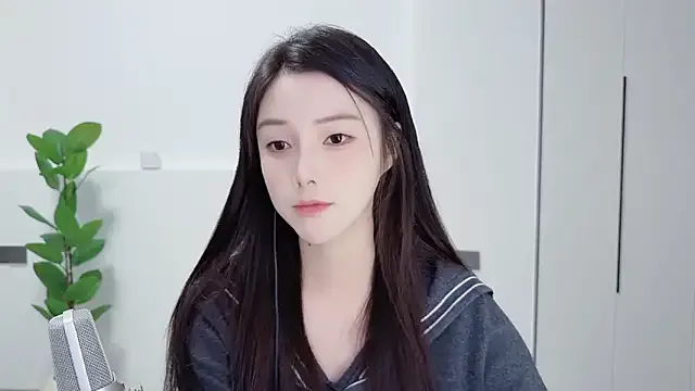 HaagenDazs_ on StripChat 