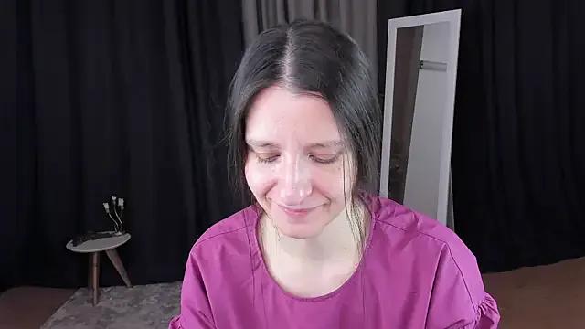helentasty on StripChat 