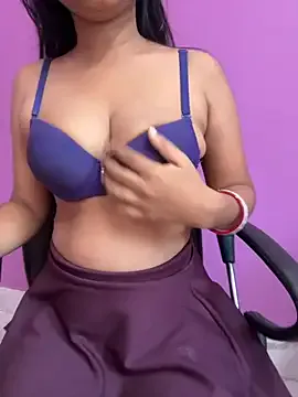 hottylizaa — Milk and ass fingaring