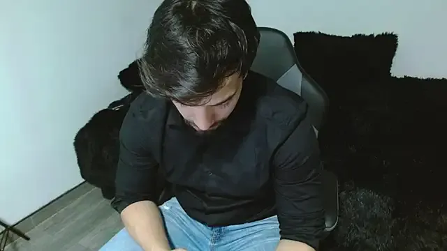 Ian_Daviz on StripChat