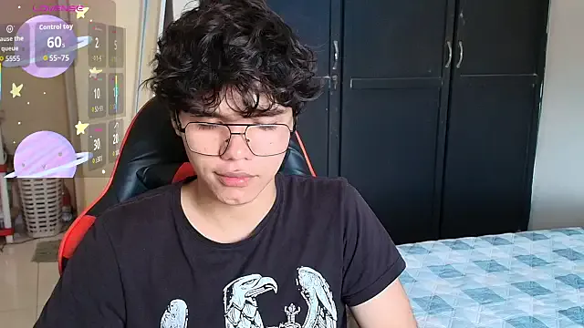 Im_Camii — fuck my dildo