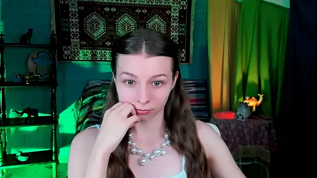 JulieDaniel — Freechat on StripChat