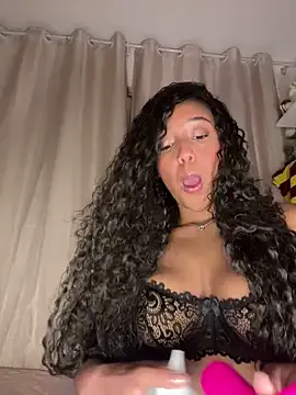 Kaiisa_ on StripChat 