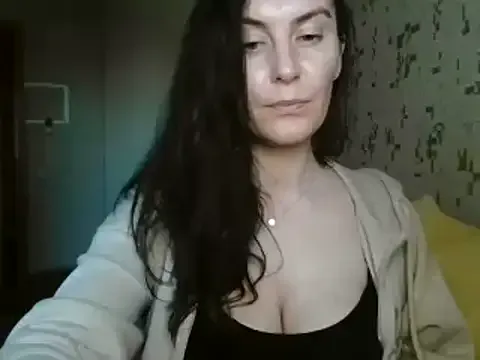 KatalinaQE on StripChat 