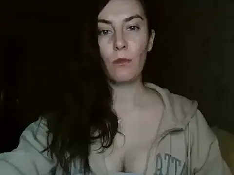 KatalinaQE on StripChat 