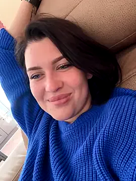 KikiWatson on StripChat 