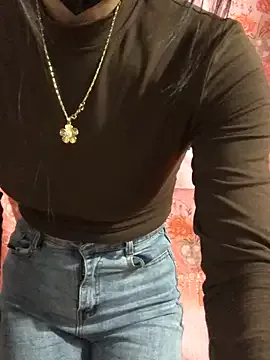 Kylie_beem on StripChat