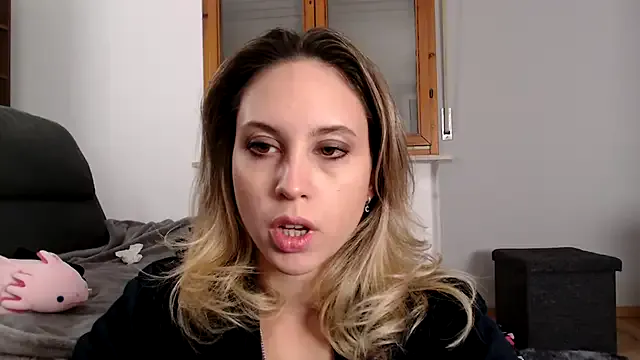 L_Sofia — Anal fingerin