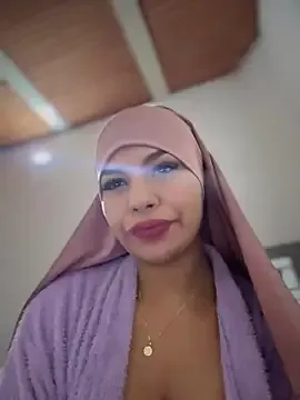 lalilamassu1 — Spread ass daddy