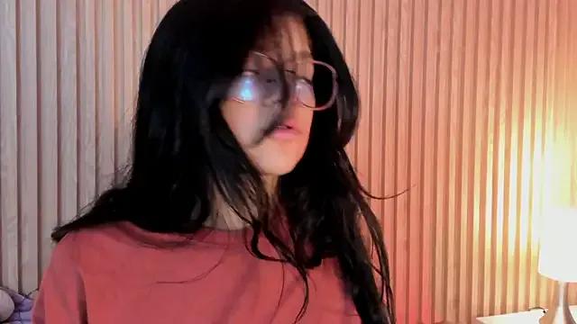 lana_dol on StripChat 