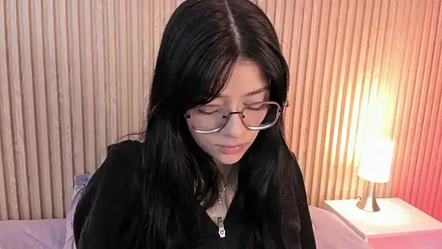 lana_dol on StripChat 