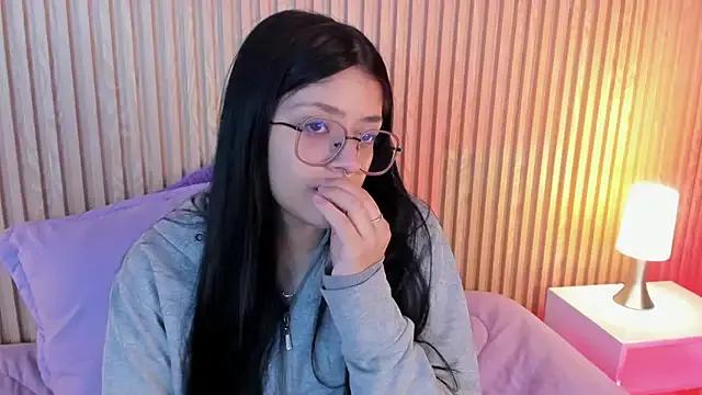lana_dol on StripChat 