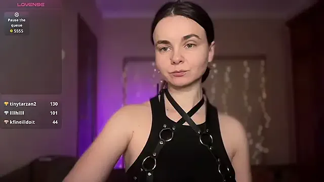 lanaloulou on StripChat 