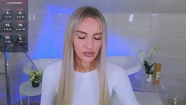 Leilalav on StripChat 