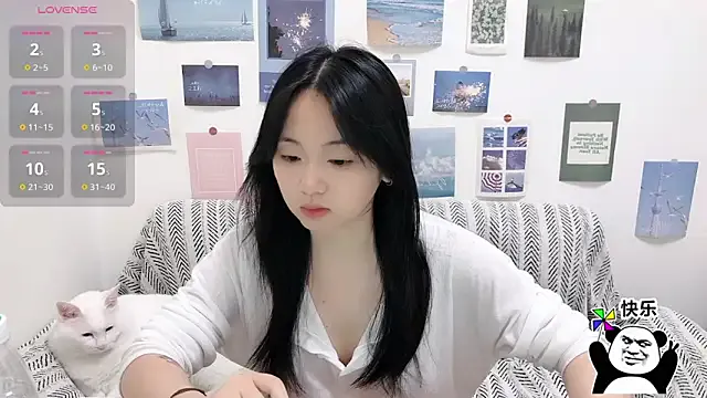 LiLiYbaby on StripChat 