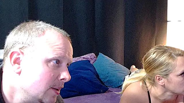Lola69fleur on StripChat 