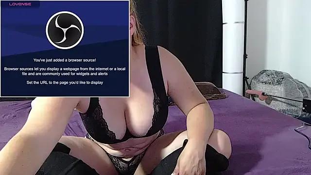 Lola69fleur on StripChat 