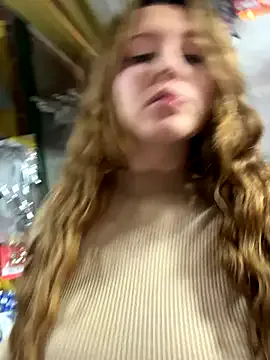 MADAME-ARLETTE on StripChat 