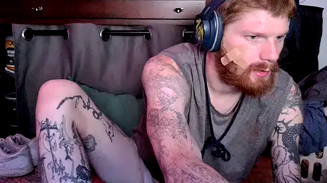 Magnetic127 — BUST A NUT