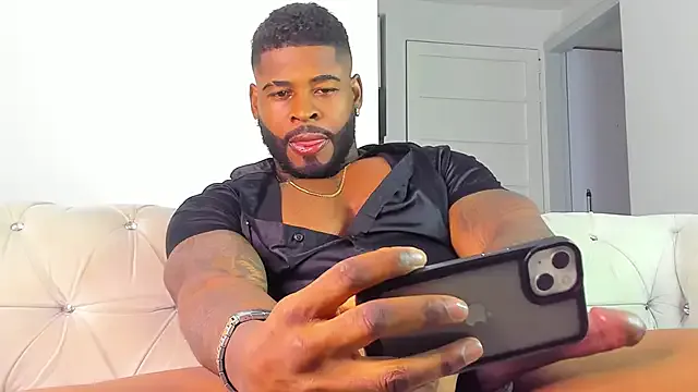 Makonneen on StripChat