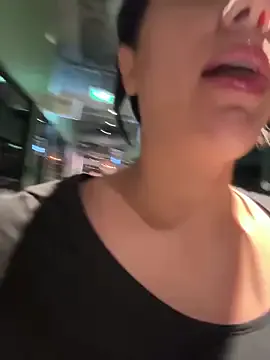 mamimamacitaaa on StripChat 