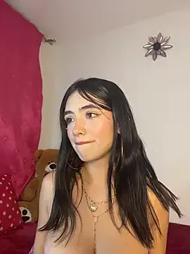 mandy222_ on StripChat