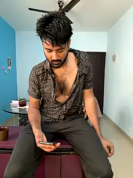 MeekBatgirl on StripChat 