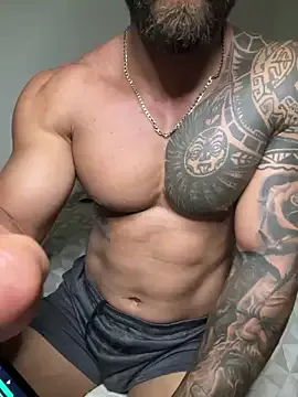 moody1996- on StripChat 