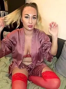NellyExtraa on StripChat 