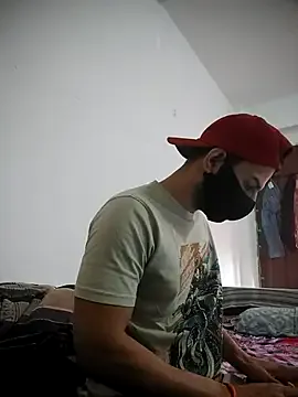 Nikk13 — naked and jerking