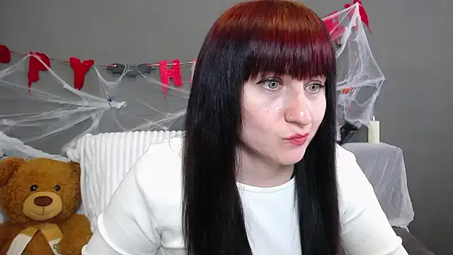 NinaFlawlees on StripChat 