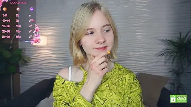 OdelinaFicken — take off my bra