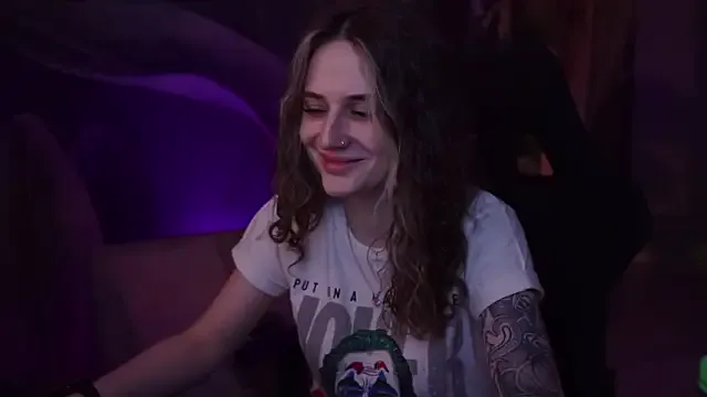 OliviaMcClean on StripChat