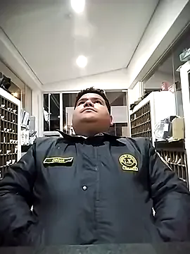 oscarshow24 on StripChat