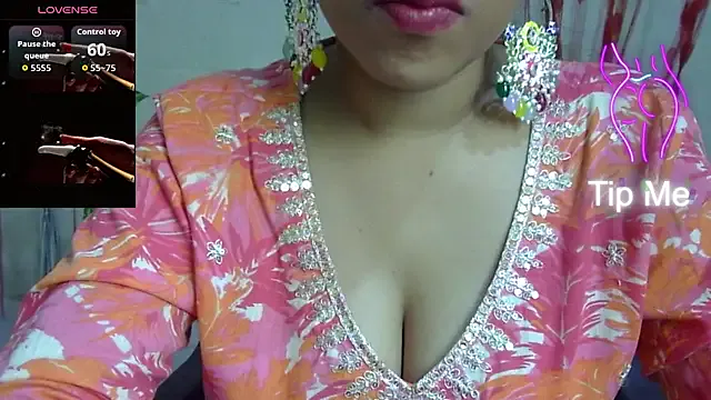 Preeti-Sexy on StripChat 