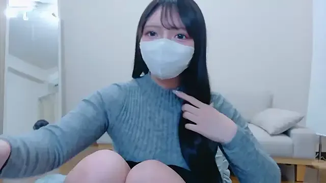 Riria-riri on StripChat 