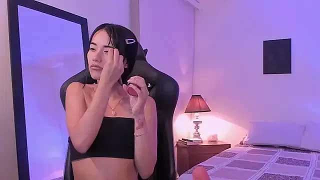 Rouse_Monroe — kiss and spit dildo